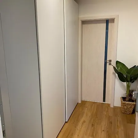 Lägenhet Tomba *